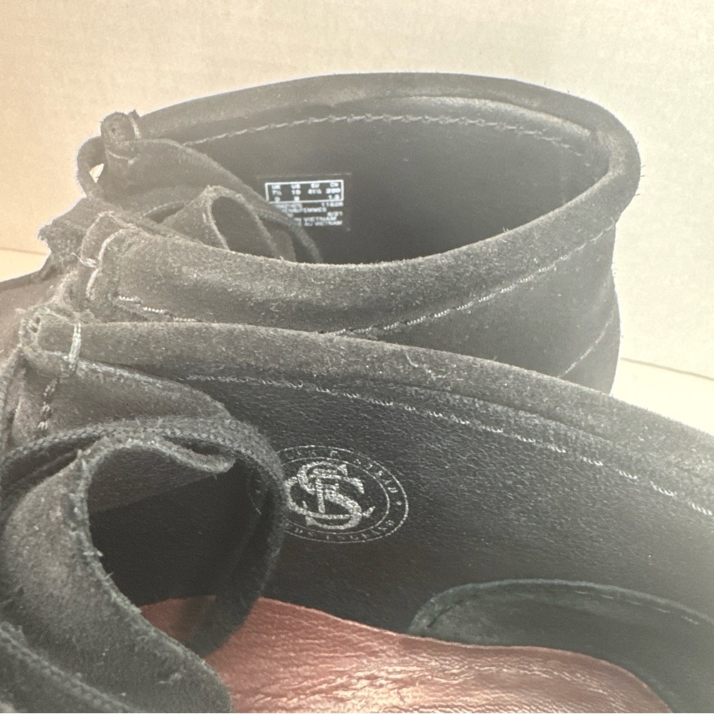 Clarks Women's Black Wallabees Chukka Boots (Mint Condition) - Picture 8 of 8